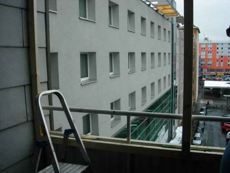 Der Holzrahmen nimmt Form an
