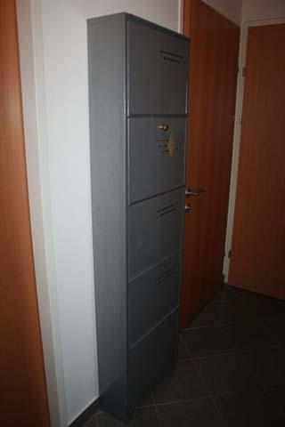 asy1ut8f6sbax24sa.jpg
