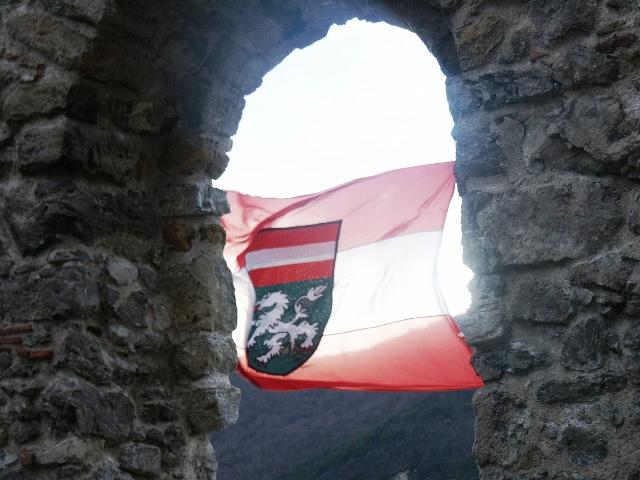 avfsqh1ckiadpq0a1.jpg
