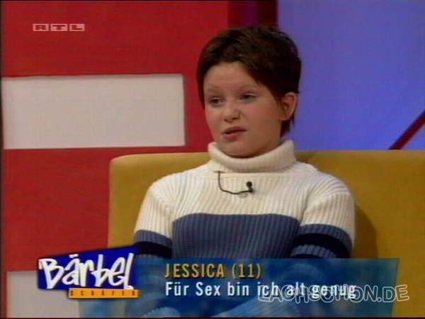azecg9mjhjj7v88i1.jpg