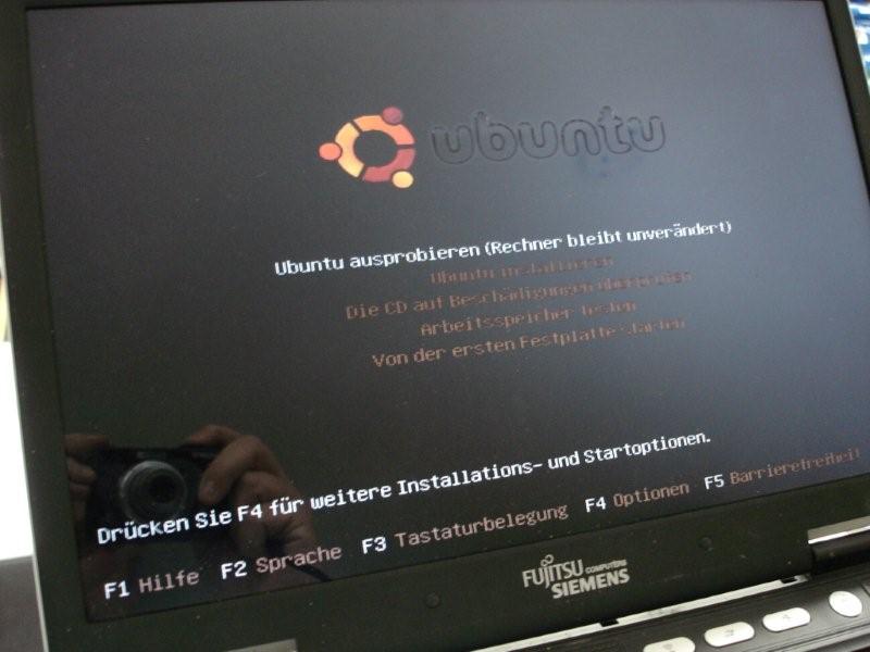 Bild: http://666kb.com/i/b8j87dpjuk27lobbu.jpg Bild