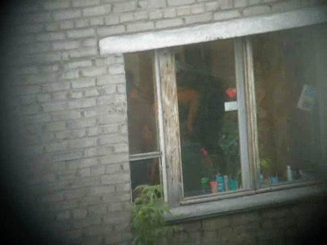 плох мне понравилось,но жестко ебет блонду извиняюсь, но, по-моему