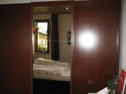 bld4ky55en2lip23j.jpg