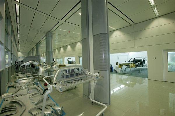 تصاویری بی نظیر از کمپانی بنز