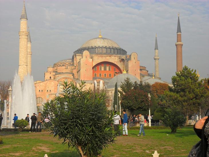 İstanbuL 18.11.2010 İstanbuL 18.11.2010