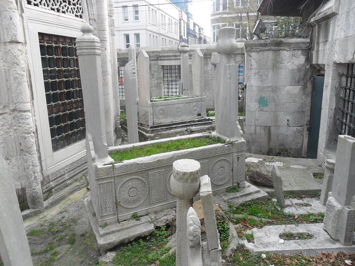 İstanbuL 18.11.2010 İstanbuL 18.11.2010
