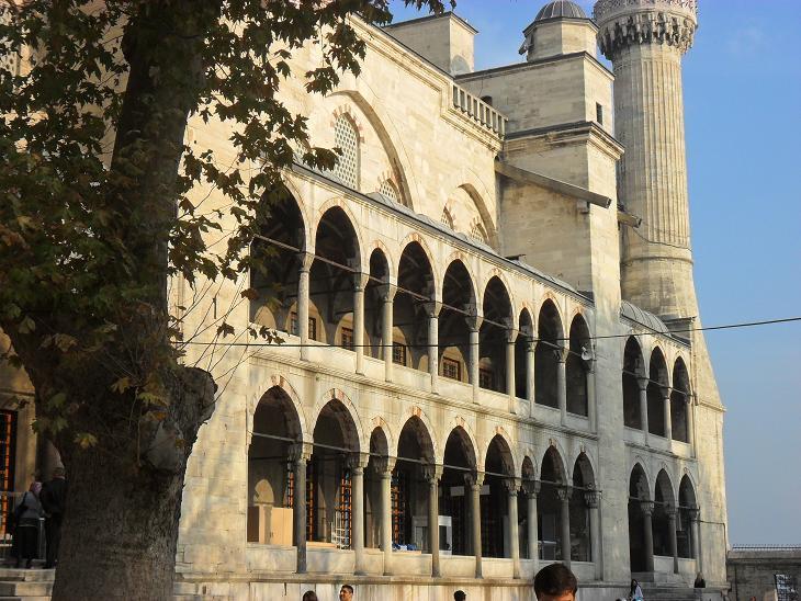 İstanbuL 18.11.2010 İstanbuL 18.11.2010