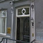 Facebook ontduikt belasting in Amsterdam