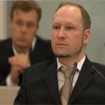 Proces massamoordenaar Breivik live op de Noorse televisie