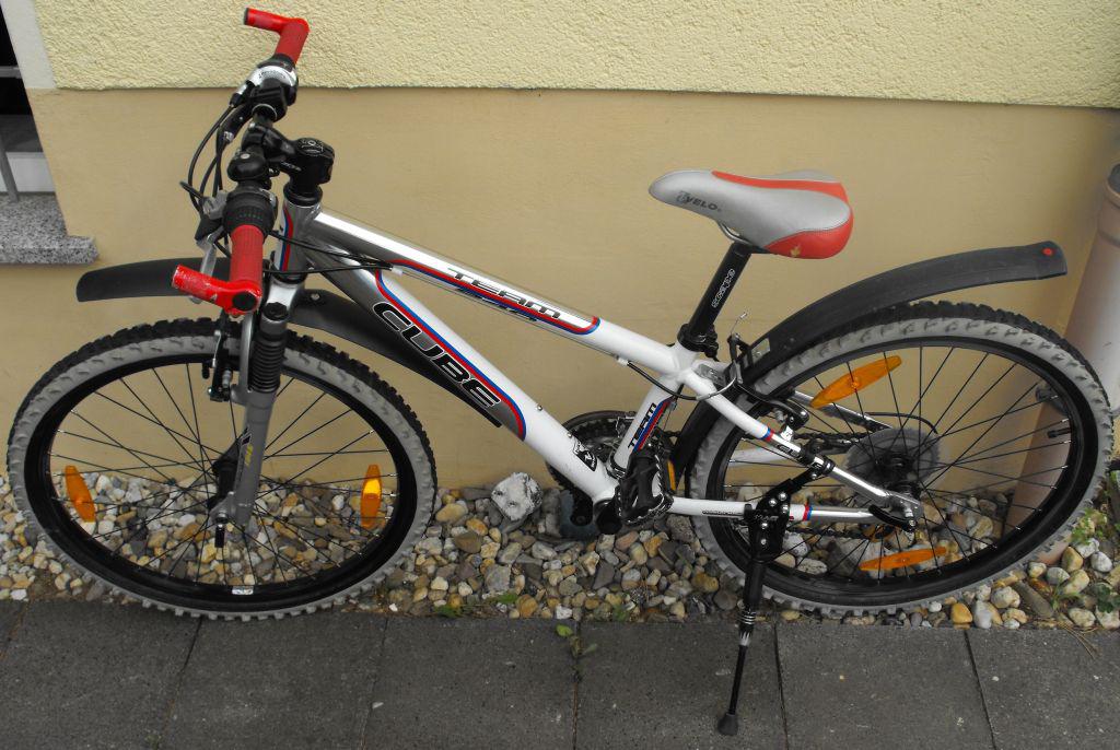 MTB Cube Bike 240 Team 21 Gänge 24 Zoll Fahrrad Kinderrad