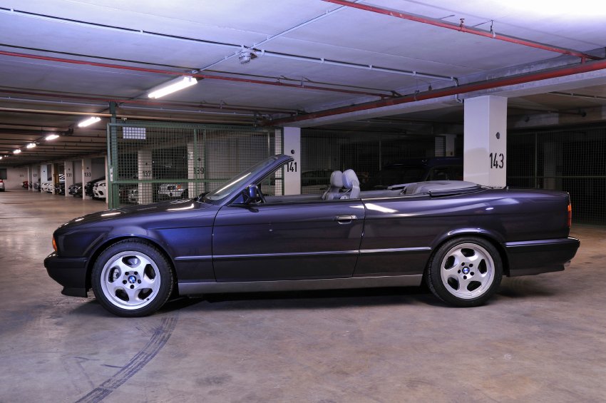 Video: BMW Z3 V12, M5 Cabrio & Co. in the Secret M Garage!