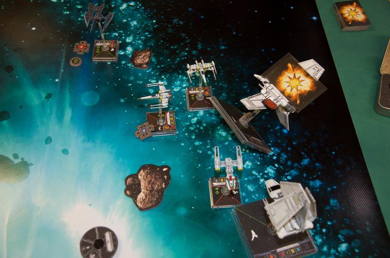 Die Ioniker vs. Bad Shuttles Cptue8krohmj3dlec