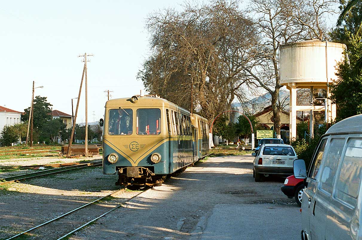 Diakopto Bahn Fahrplan