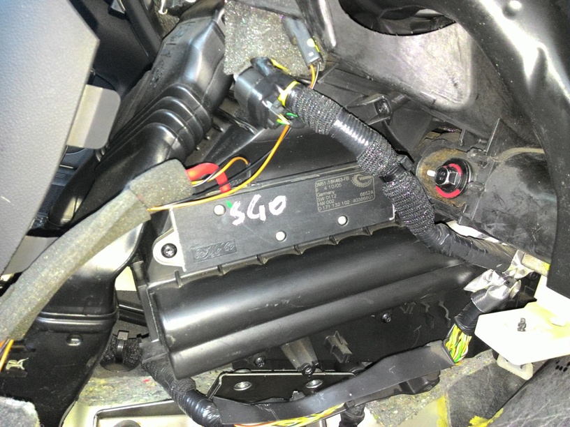Heater resistor where is it!!!!!! - Volvo Owners Club Forum