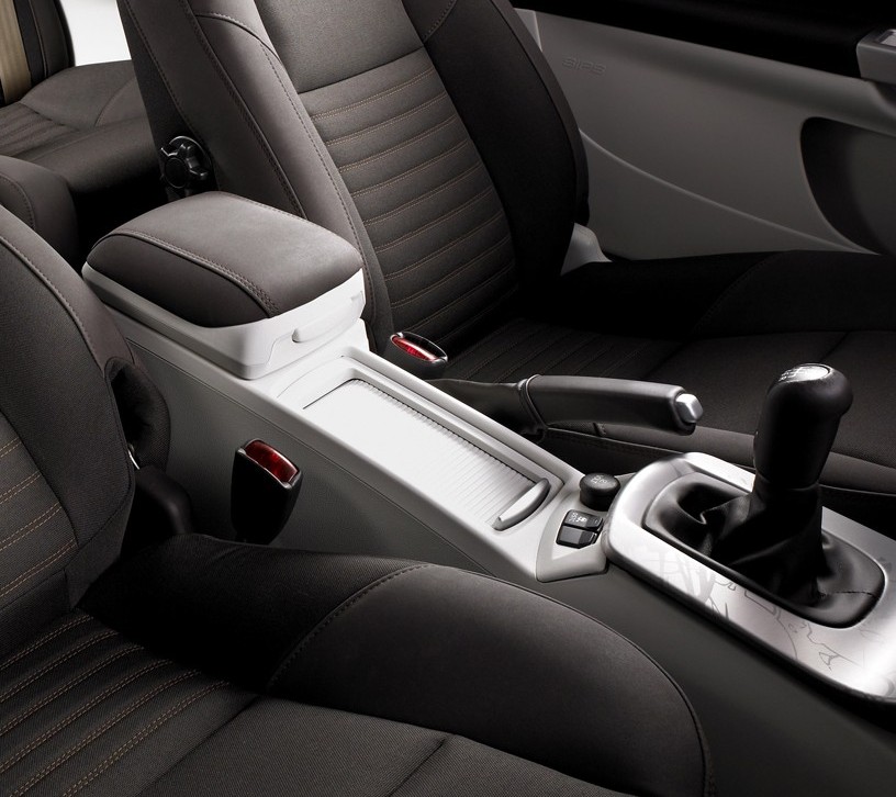 Part# center console roller blind, please help :) | SwedeSpeed - Volvo ...